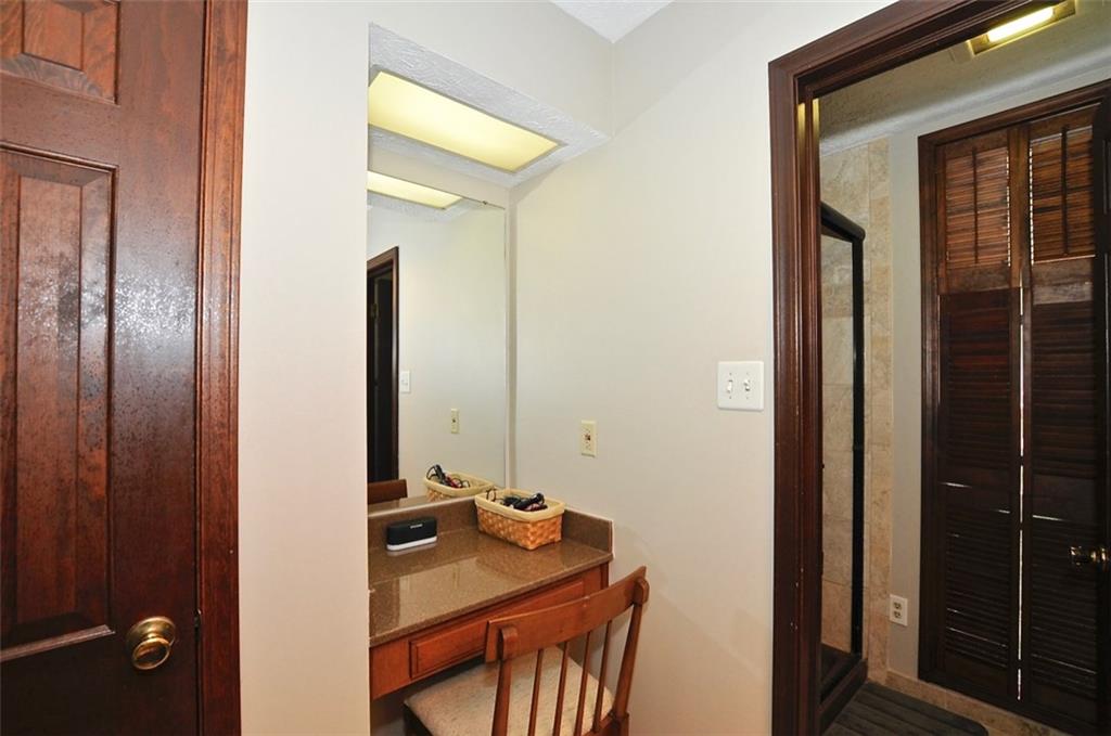 24 Hoss Road Indianapolis, IN 46217 - Photo 21 of 48 Gallery Image 21