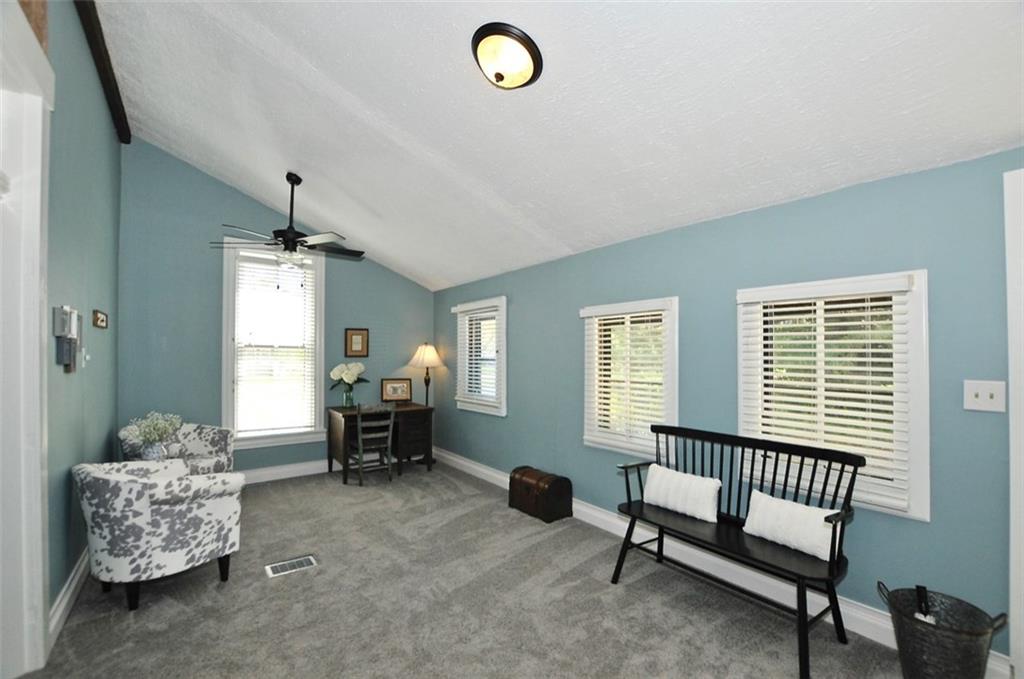 24 Hoss Road Indianapolis, IN 46217 - Photo 8 of 48 Gallery Image 8