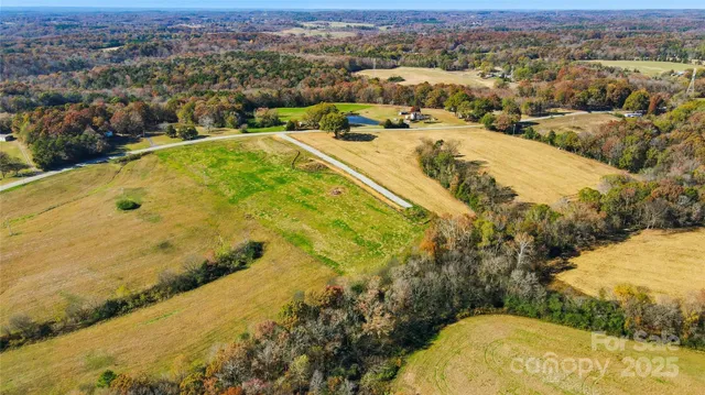 a view of an ocean view