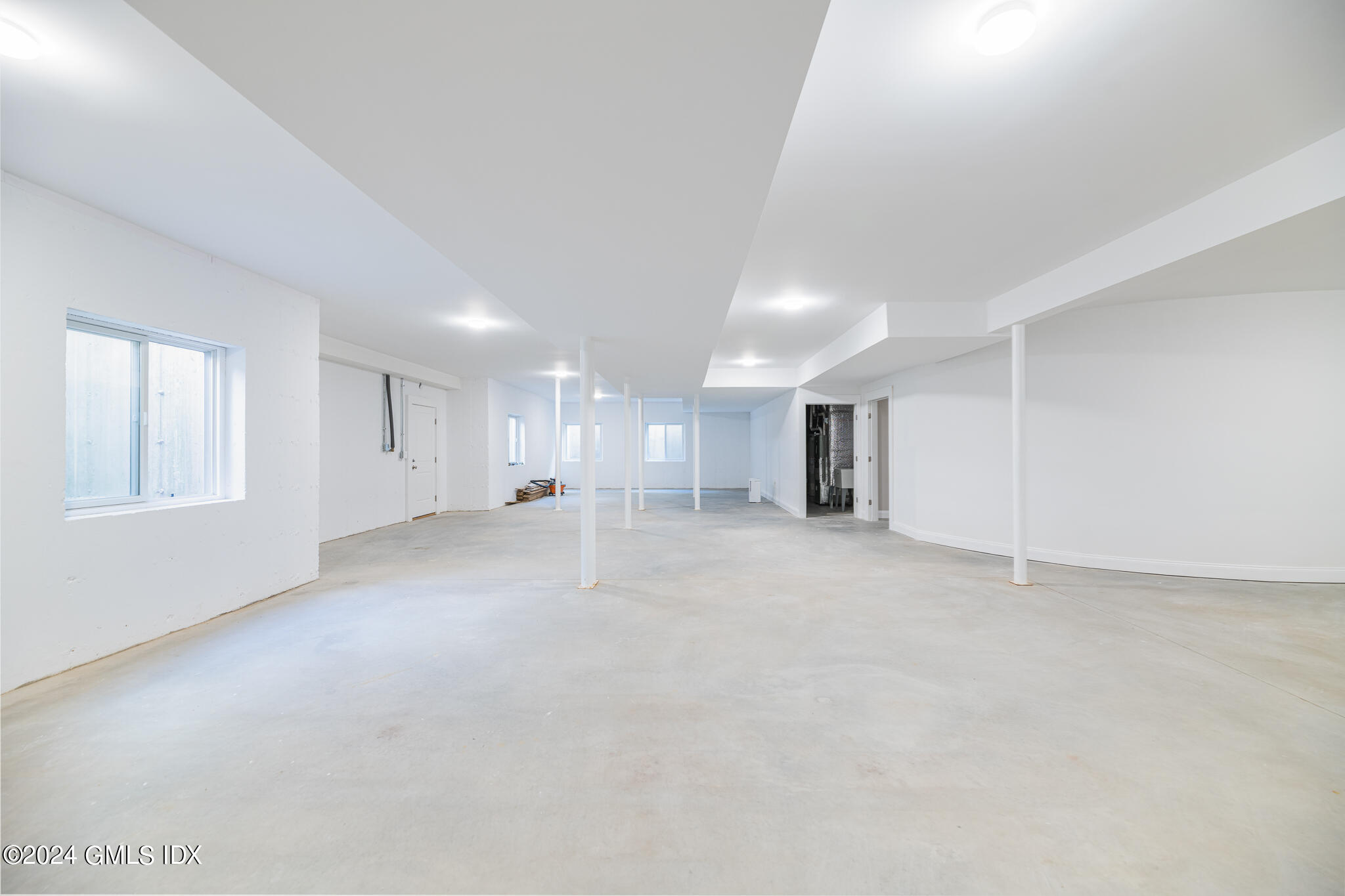 550 River Road Cos Cob, CT 06807 - Photo 25 of 32 a view of an empty room with a window