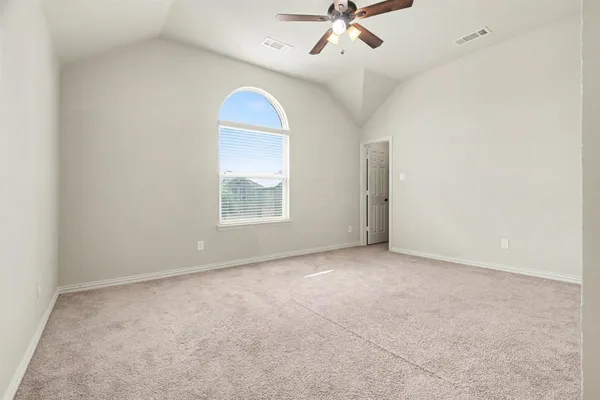 $3,500 | 708 Yarrow Street, Little Elm, TX 75068
