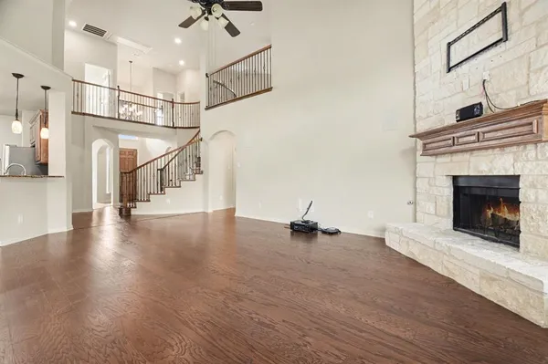 $3,500 | 708 Yarrow Street, Little Elm, TX 75068