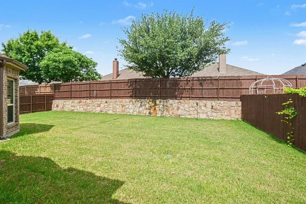 $3,500 | 708 Yarrow Street, Little Elm, TX 75068