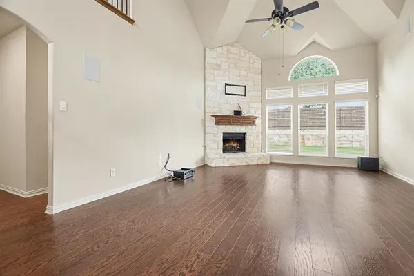 $3,500 | 708 Yarrow Street, Little Elm, TX 75068