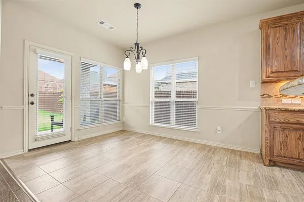 $3,500 | 708 Yarrow Street, Little Elm, TX 75068