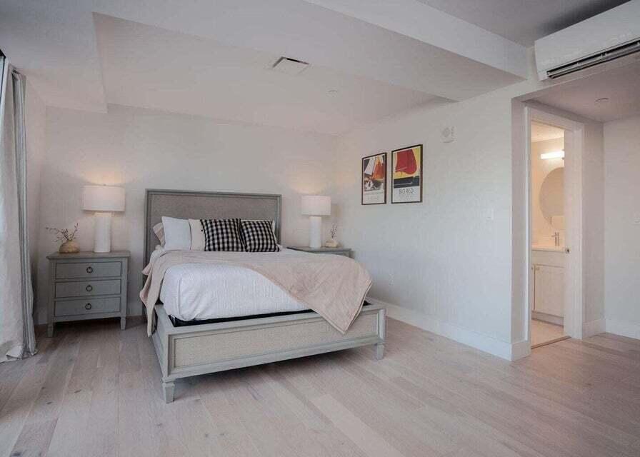 383 Commercial Street, Unit 603 Portland, ME 04101 - Photo 37 of 44 Reservable Guest Suite