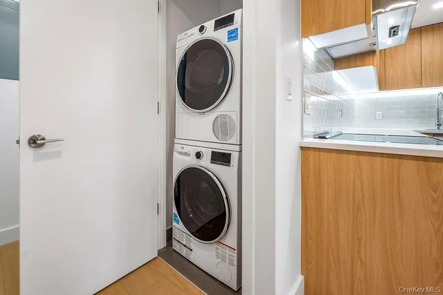 $982,650 | 150-02 Northern Boulevard, Unit 3B | Murray Hill - Flushing