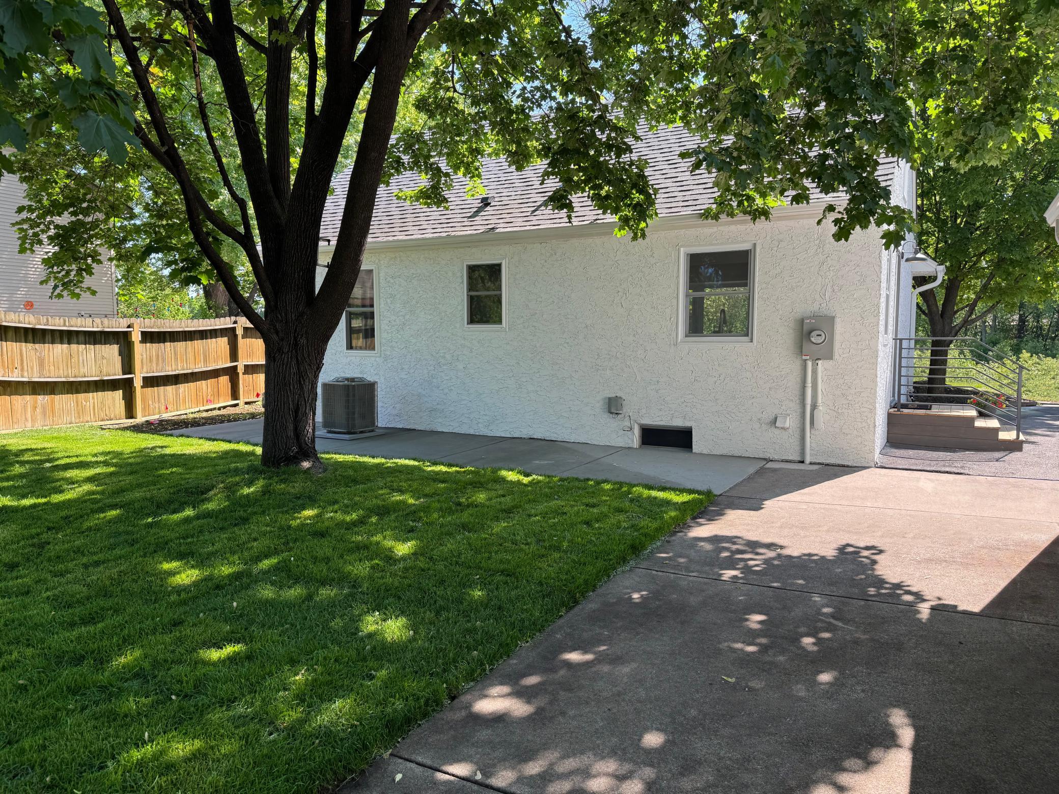 9000 Terrace Road Northeast Blaine, MN 55434 - Photo 9 of 36
