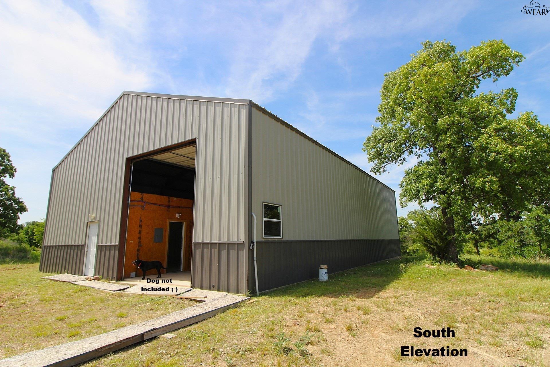 155 Corado Road Montague, TX 76251 - Photo 4 of 38 Gallery Image 4