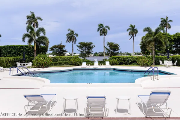 $6,500 | 1801 South Flagler Drive, Unit PH 11, West Palm Beach, FL 33401