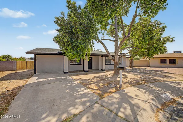 $420,000 | 913 West St John Road, Phoenix, AZ 85023