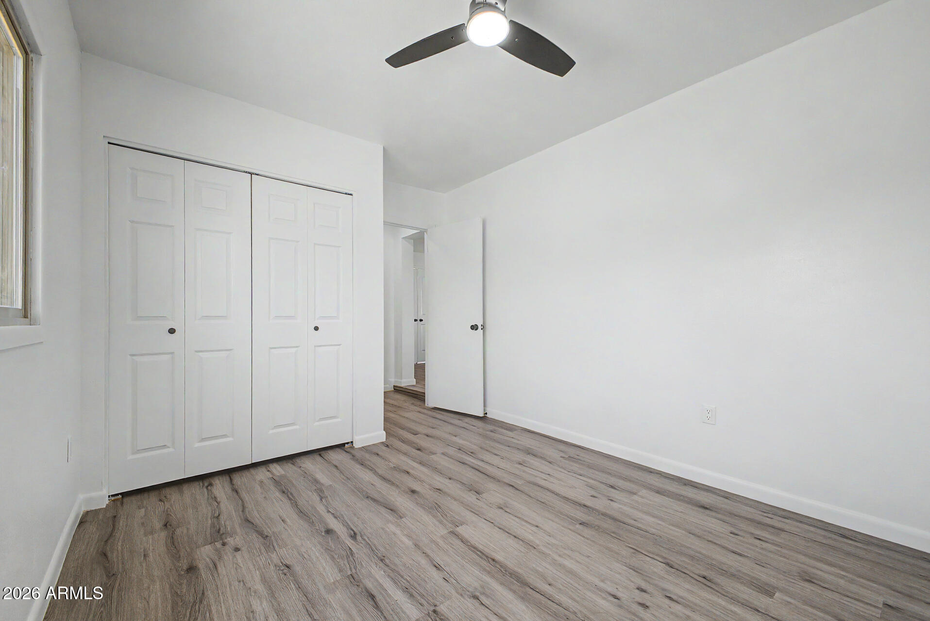913 West St John Road Phoenix, AZ 85023 - Photo 22 of 34 IMG_1336