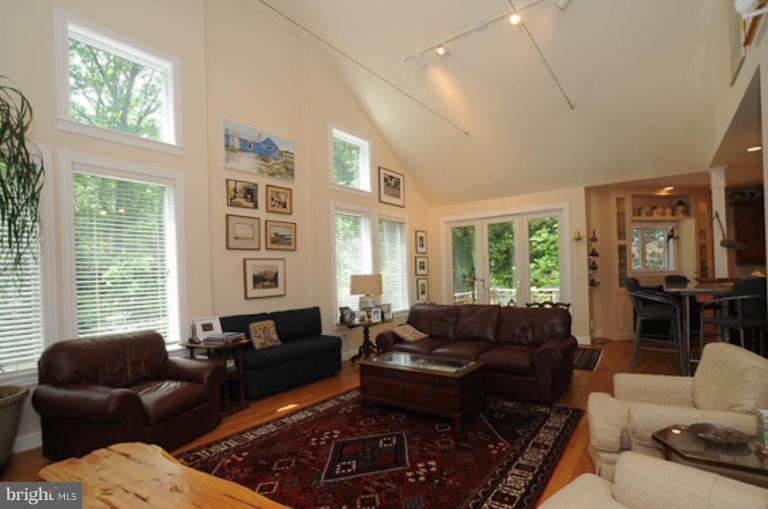 2607 Ogleton Road Annapolis, MD 21403 - Photo 8 of 30 Family Room #2