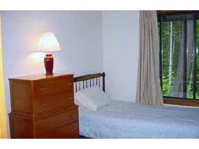 383 Old Quechee Road, Unit 3 Hartford, VT 05059 - Photo 4 of 5 Gallery Image 4