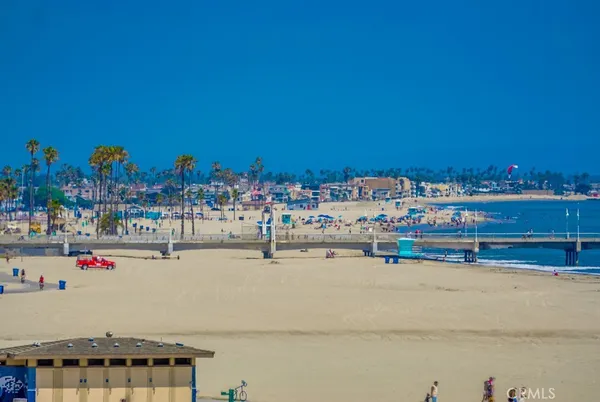 $1,010,000 | 2999 East Ocean Boulevard, Unit 120, Long Beach, CA 90803