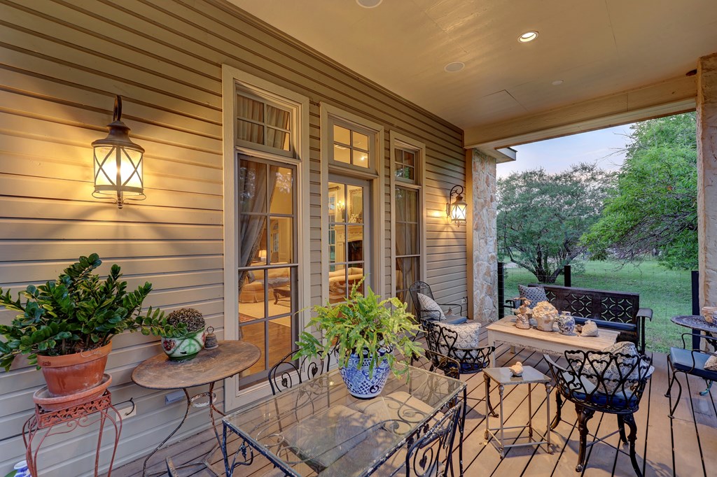 3965 Highway 27 Kerrville, TX 78028 - Photo 13 of 62 a outdoor space with furniture