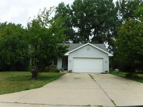 $159,000 | 3504 Greenwood Avenue, Gurnee, IL 60031