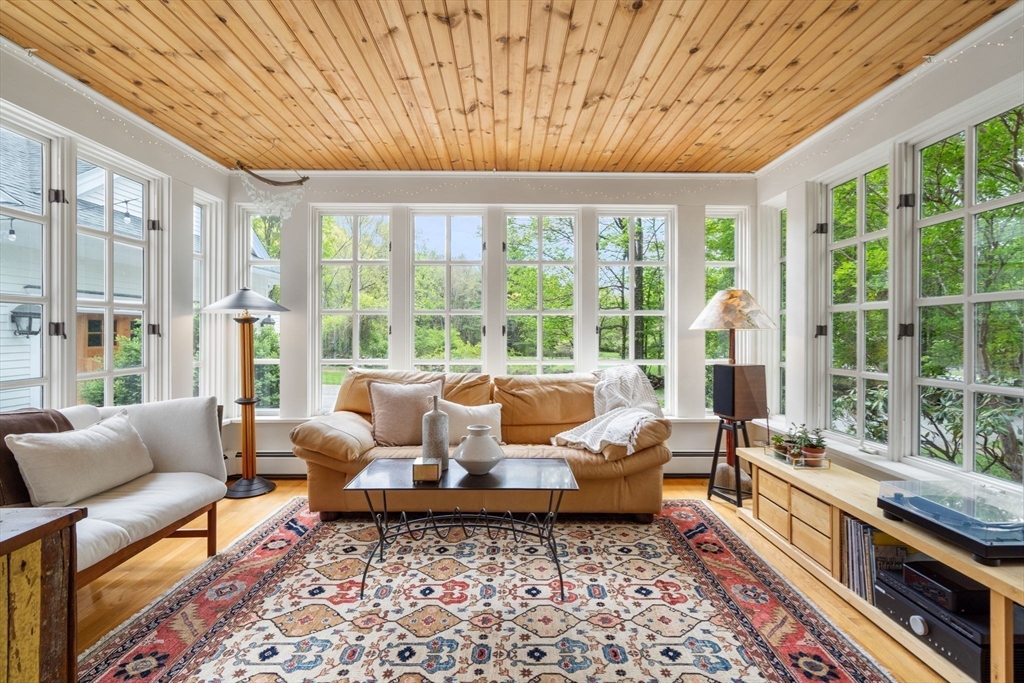 1172 Lowell Road Concord, MA 01742 - Photo 8 of 42