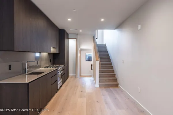 $1,375,000 | 165 Glenwood Street, Unit 22, Jackson, WY 83001