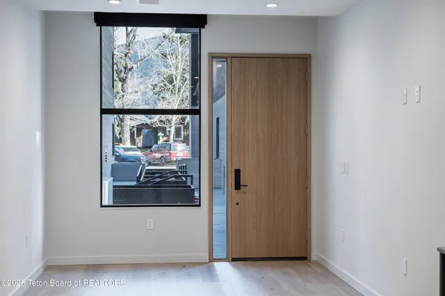 $1,375,000 | 165 Glenwood Street, Unit 22, Jackson, WY 83001