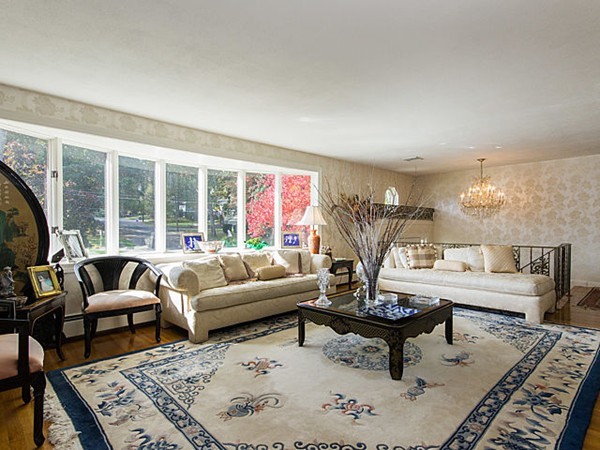 204 Harrington Road Waltham, MA 02452 - Photo 11 of 29 Gallery Image 11