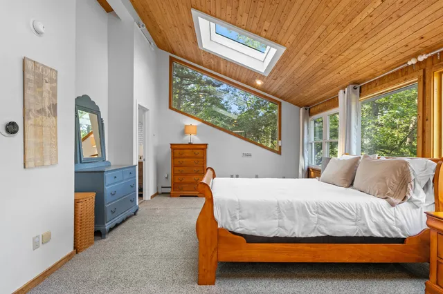 $1,070,000 | 50 Drachenfels Road, North Conway, NH 03860