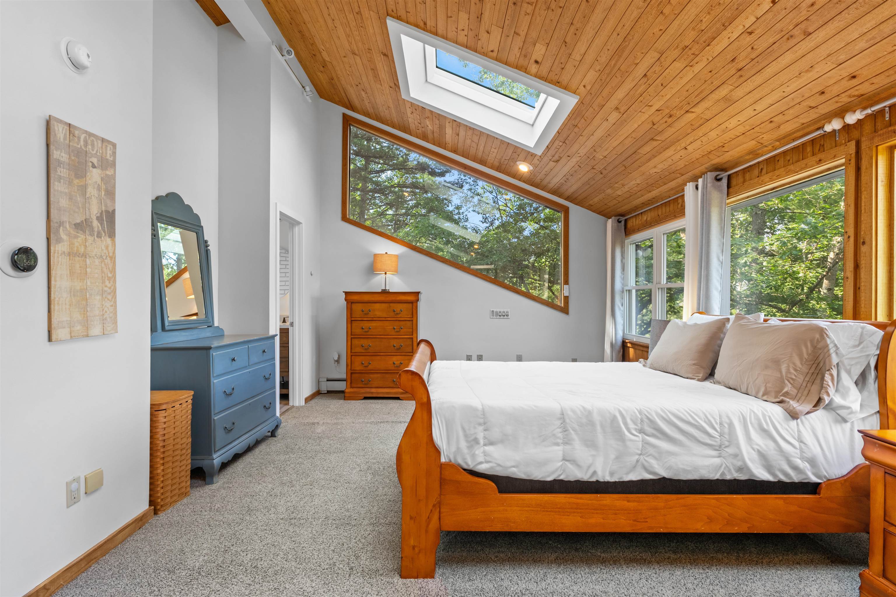 50 Drachenfels Road North Conway, NH 03860 - Photo 21 of 60