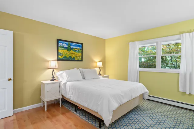 $1,070,000 | 50 Drachenfels Road, North Conway, NH 03860