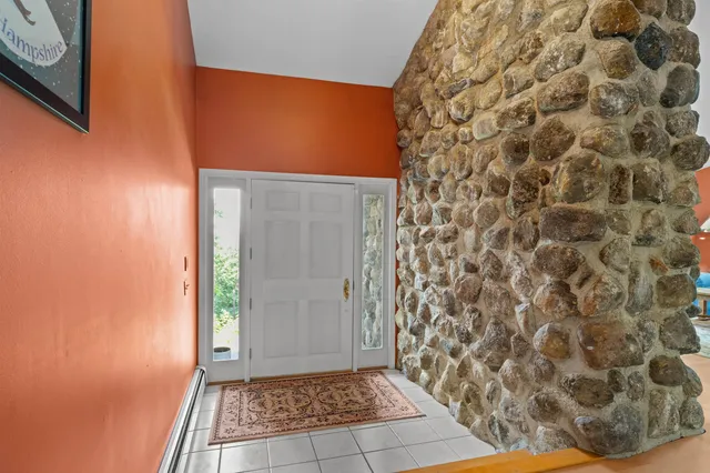 $1,070,000 | 50 Drachenfels Road, North Conway, NH 03860