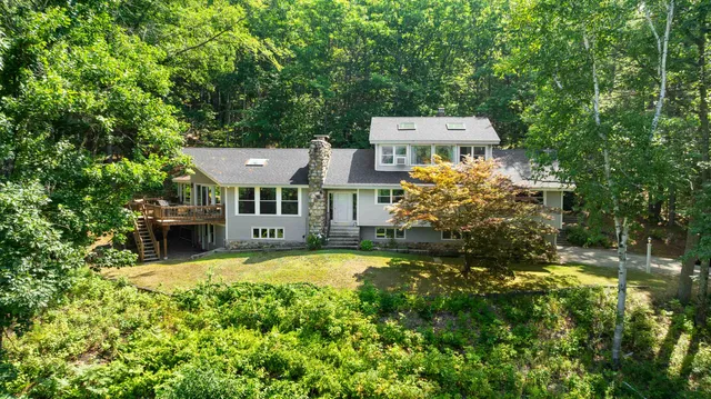 $1,070,000 | 50 Drachenfels Road, North Conway, NH 03860