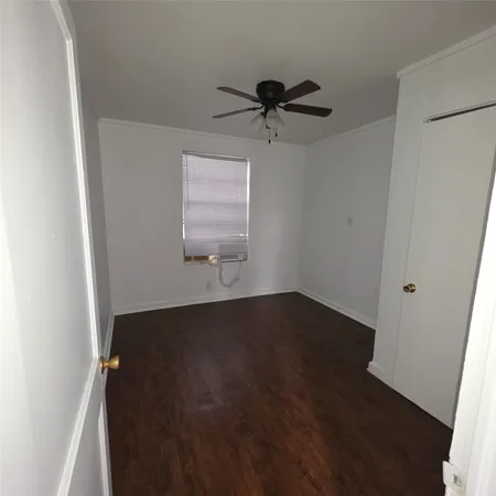 $725 | 100 North 1st Street, Unit C, Thorndale, TX 76577