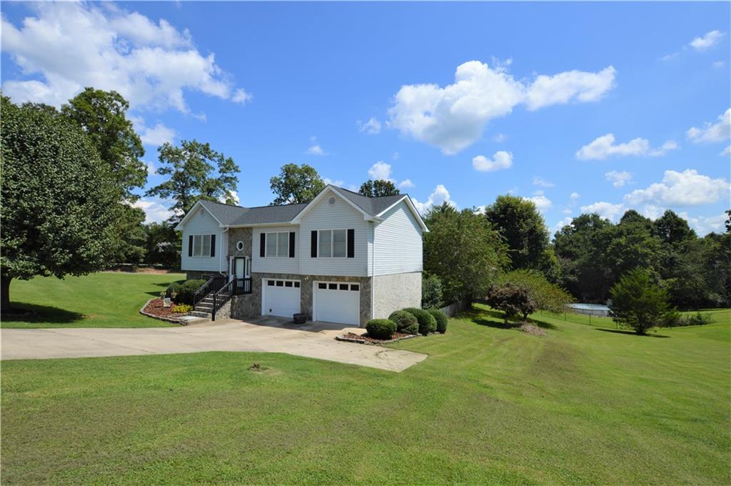 4004 Beach Road Hudson, NC 28638 - Photo 2 of 18 Gallery Image 2