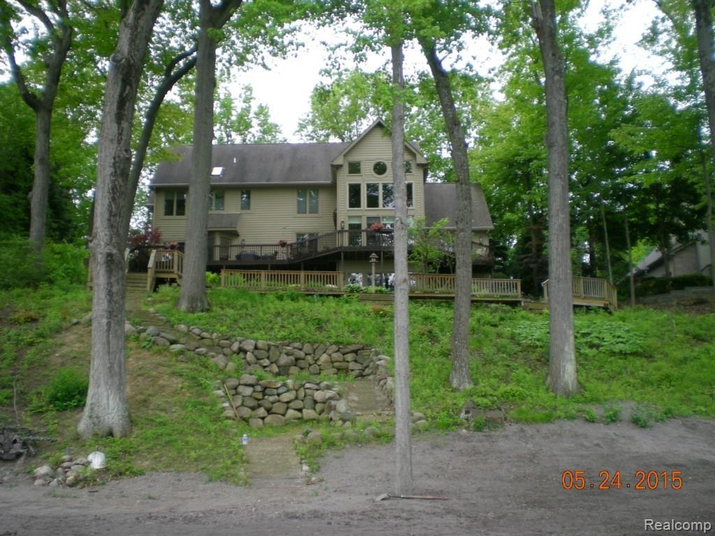 4200 Colonial Court Howell, MI 48843 - Photo 2 of 86 2nd 4200 COLONIAL CT 008 - Copy - Copy.jpg