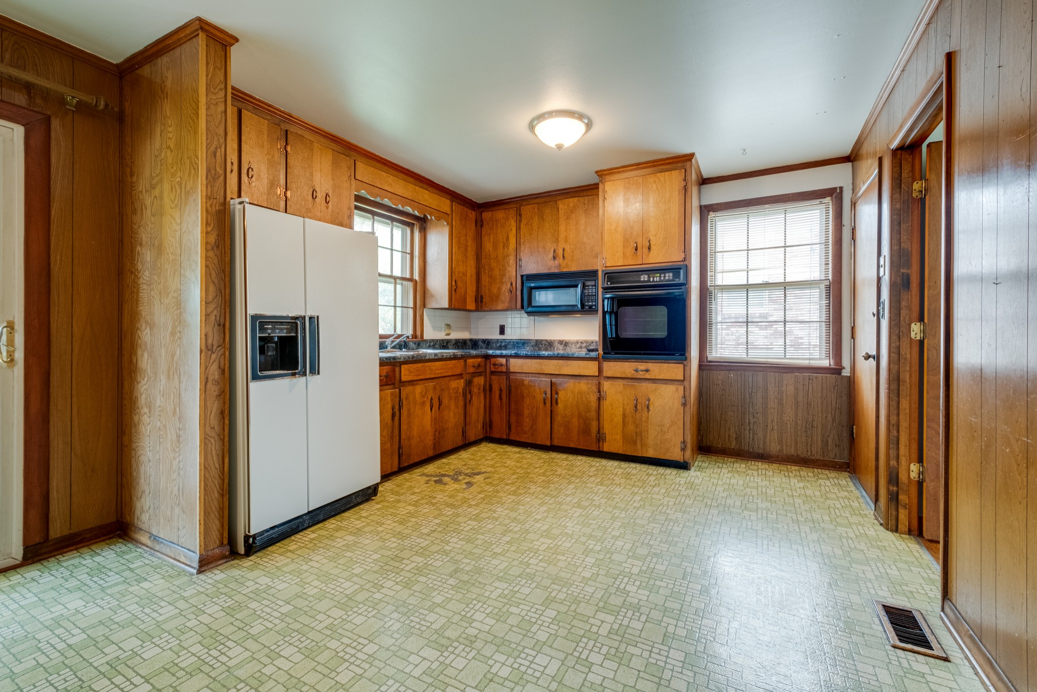 78 Tusculum Road Antioch, TN 37013 - Photo 9 of 27 a kitchen with stainless steel appliances a refrigerator and a sink