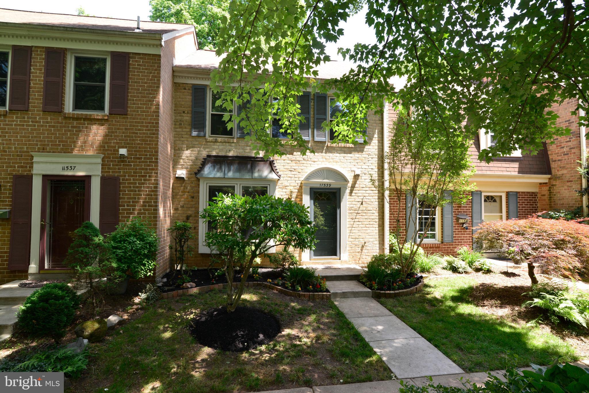11539 Pine Cone Court Reston, VA 20191 - Photo 1 of 36 Front
