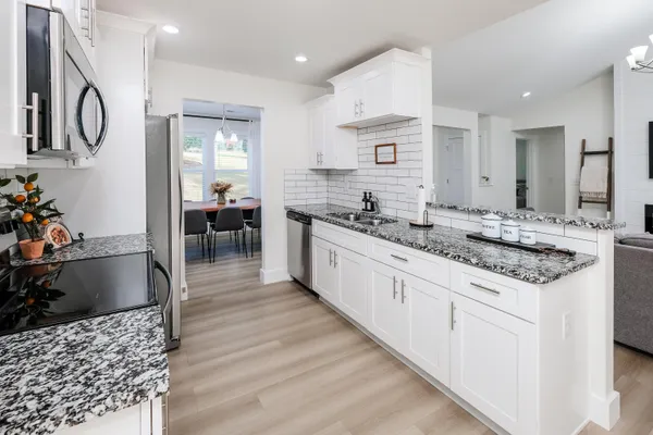 $419,999 | 202 Eastberrys Creek Road, Duncan, SC 29334