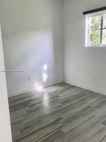 $259,000 | 1560 Meridian Avenue, Unit 206, Miami Beach, FL 33139