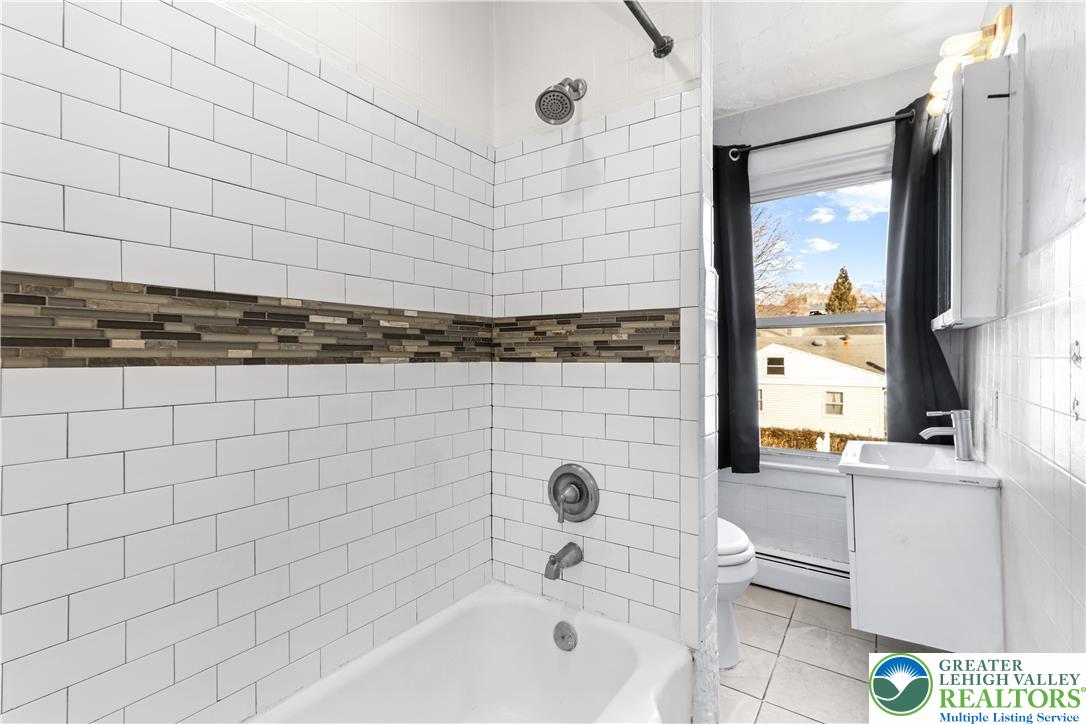 815 Ridge Street West Easton, PA 18042 - Photo 19 of 31 Gallery Image 19