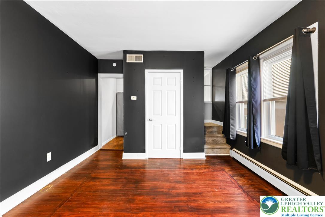 815 Ridge Street West Easton, PA 18042 - Photo 9 of 31 Gallery Image 9