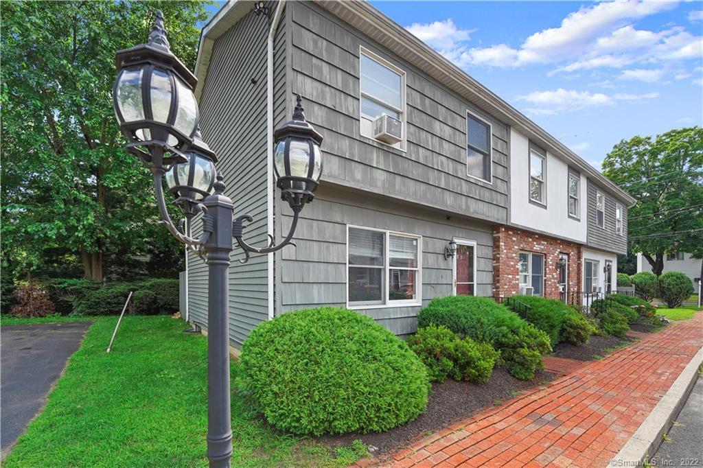 19 Triangle Street, Unit 3 Danbury, CT 06810 - Photo 1 of 1