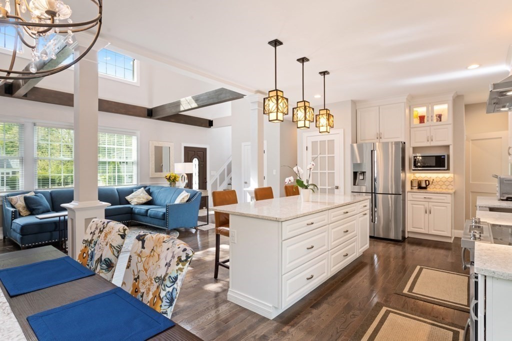 28 Ginn Road Winchester, MA 01890 - Photo 7 of 42 Gallery Image 7