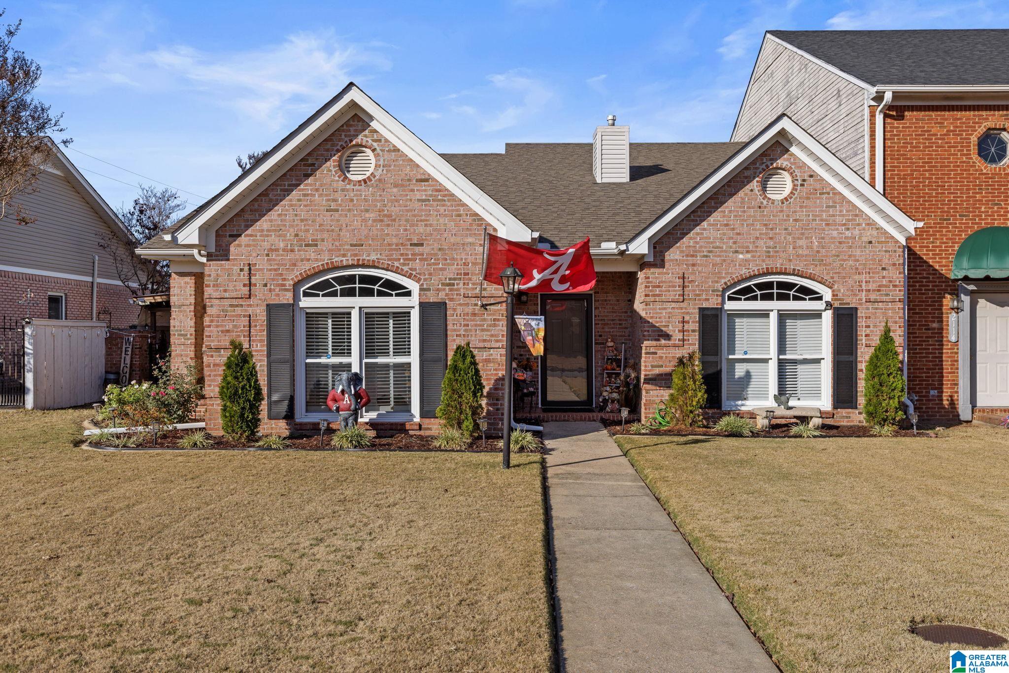 2112 Eastbrook Southeast Decatur, AL 35601 - Photo 1 of 30