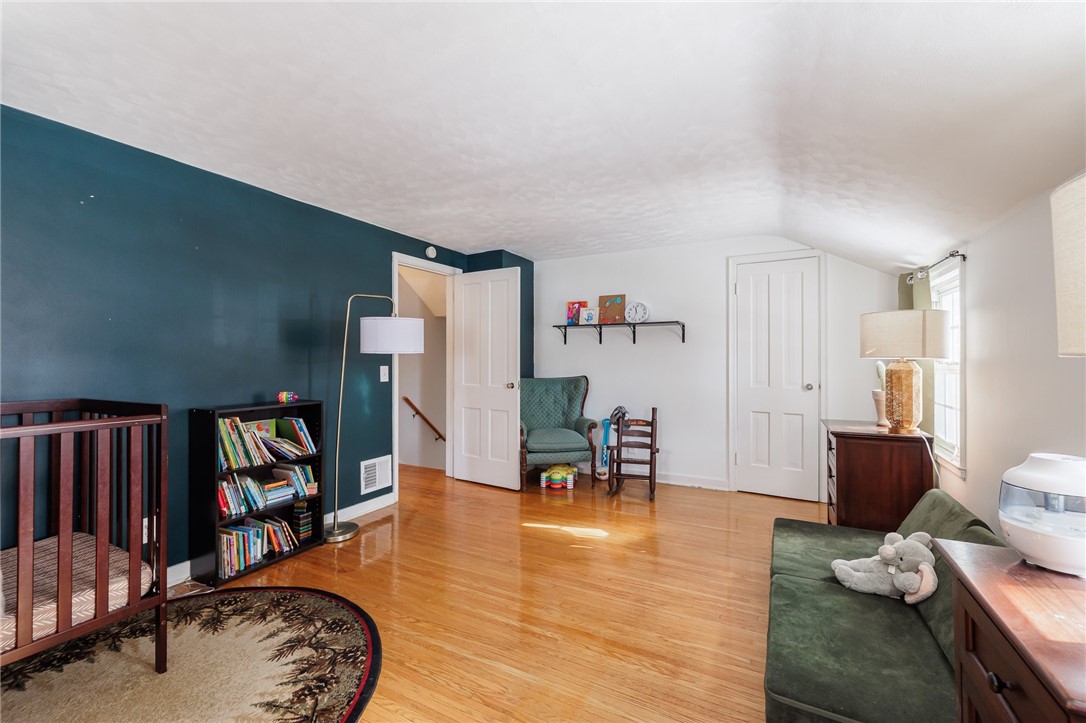 206 Farmington Road Rochester, NY 14609 - Photo 14 of 19