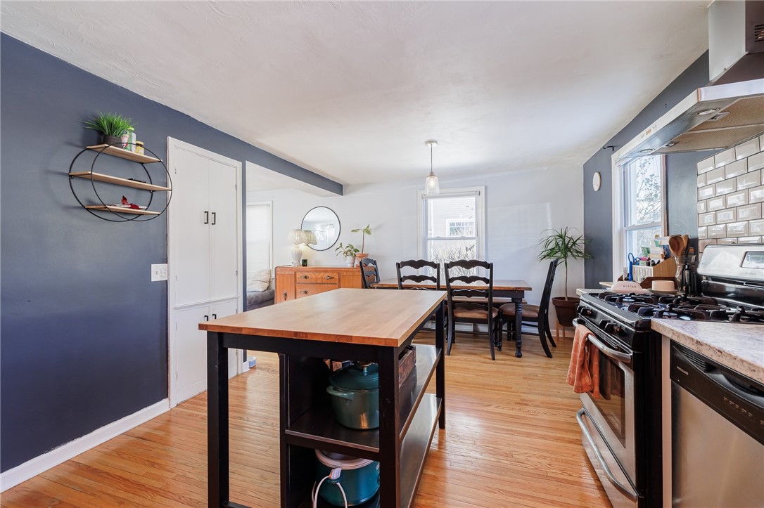 206 Farmington Road Rochester, NY 14609 - Photo 6 of 19