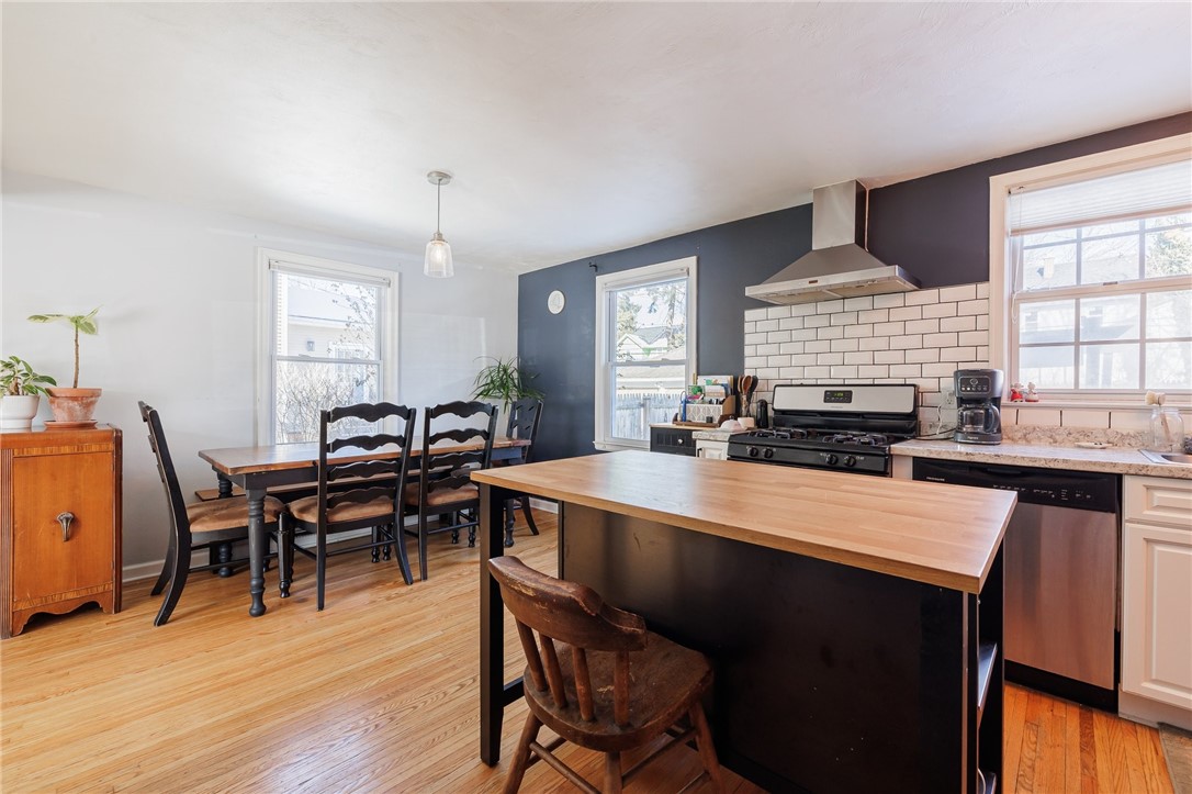 206 Farmington Road Rochester, NY 14609 - Photo 7 of 19