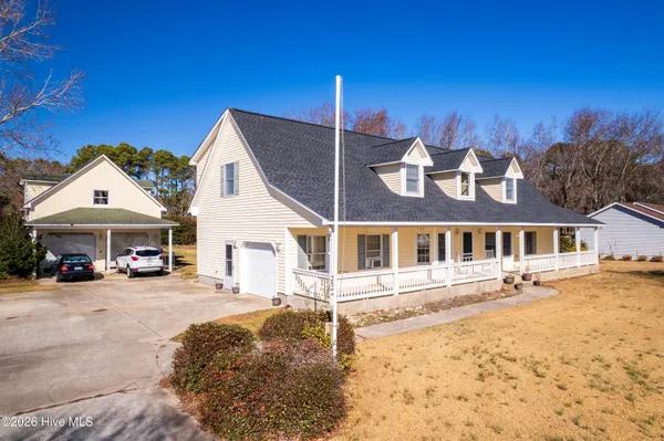 $669,900 | 103 Trenor Lane, Powells Point, NC 27966