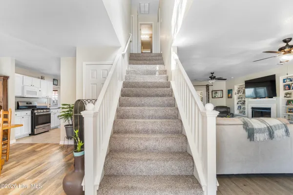 $669,900 | 103 Trenor Lane, Powells Point, NC 27966