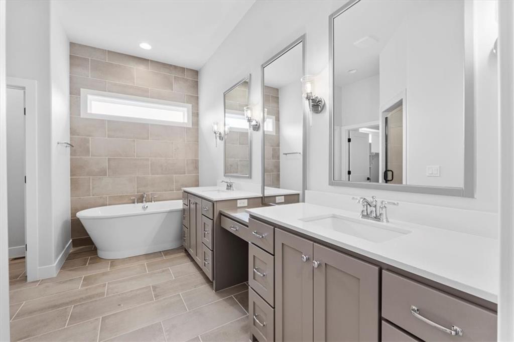 7719 Northeast 103rd Terrace Kansas City, MO 64157 - Photo 23 of 42