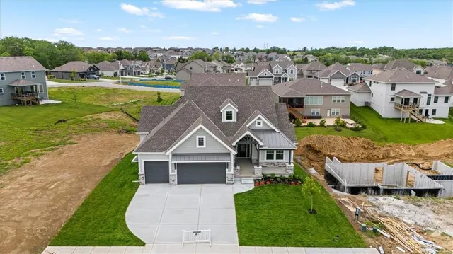 $614,900 | 7719 Northeast 103rd Terrace, Kansas City, MO 64157