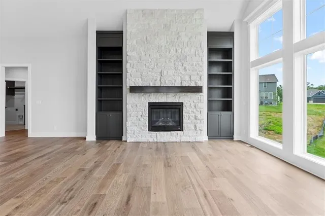 $614,900 | 7719 Northeast 103rd Terrace, Kansas City, MO 64157